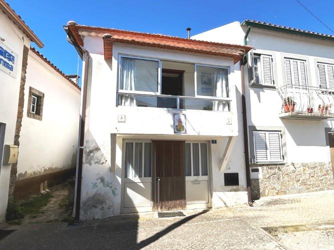 1 Bedroom village house for sale in Góis £30717 (Ref AP3490696)