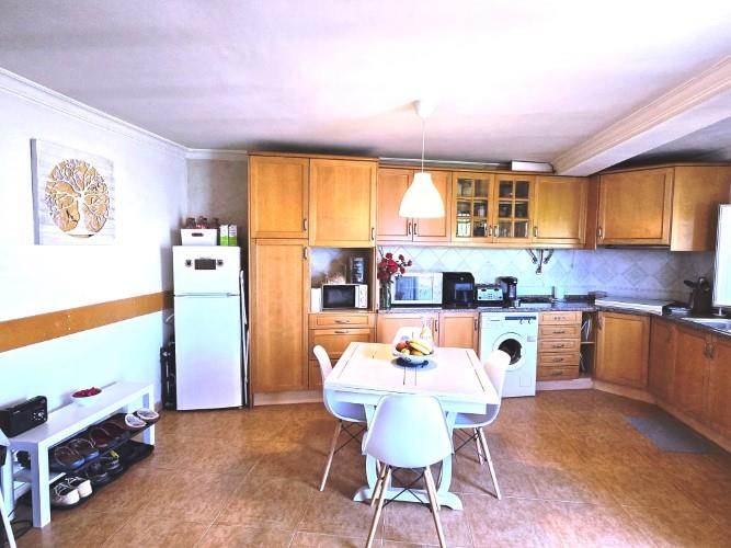 Image No.8-3 Bed House for sale