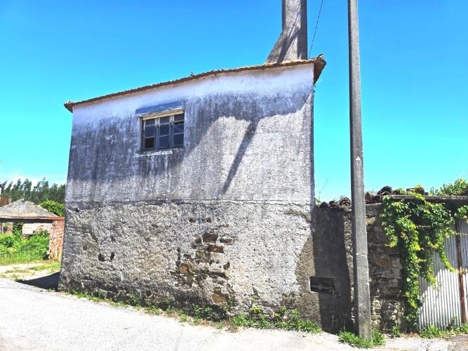 Image No.5-2 Bed Village House for sale