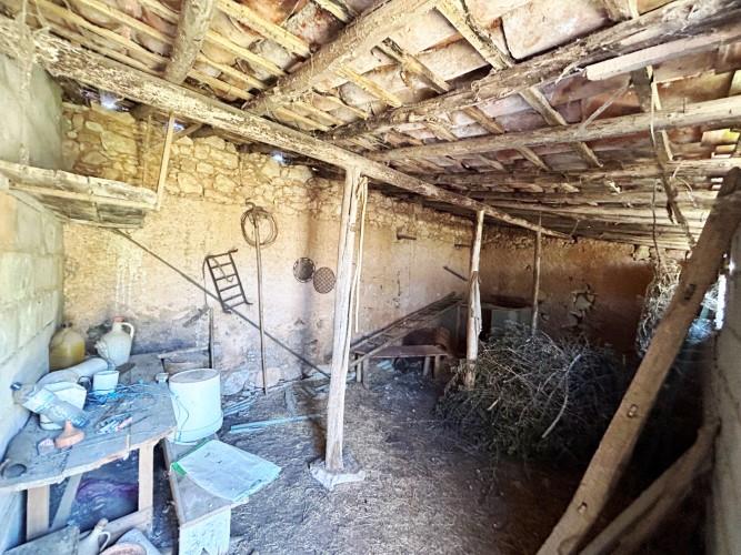 Image No.39-3 Bed Village House for sale