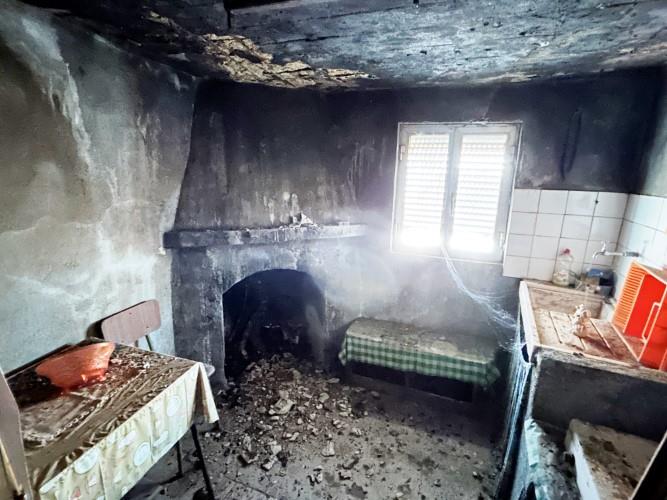 Image No.6-2 Bed Village House for sale