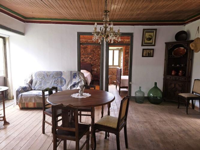 Image No.3-Maison de campagne de 4 chambres à vendre à Álvares