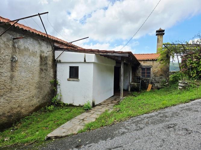 Image No.40-Maison de campagne de 4 chambres à vendre à Álvares
