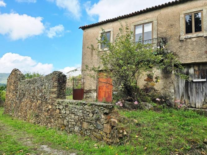 Image No.44-Maison de campagne de 4 chambres à vendre à Álvares