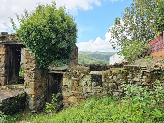 Image No.52-Maison de campagne de 4 chambres à vendre à Álvares