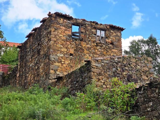 Image No.54-Maison de campagne de 4 chambres à vendre à Álvares