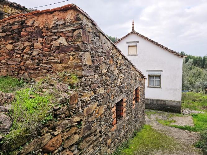 Image No.56-Maison de village de 4 chambres à vendre à Góis