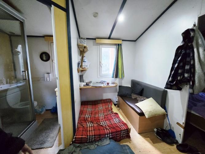 Image No.47-1 Bed Property for sale