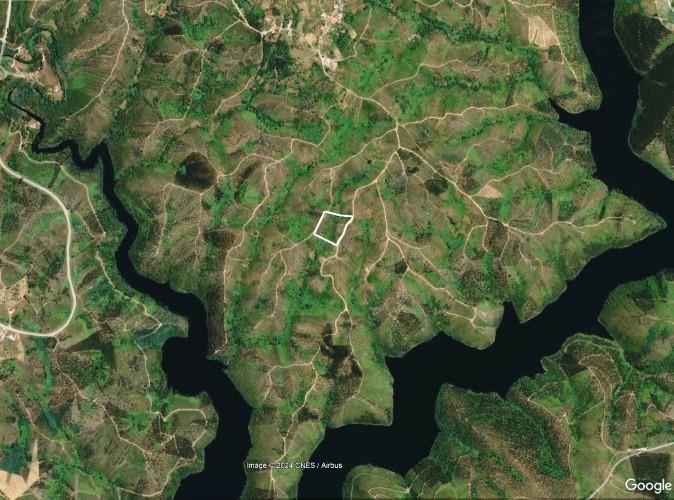 Image No.22-Terre à vendre à Góis