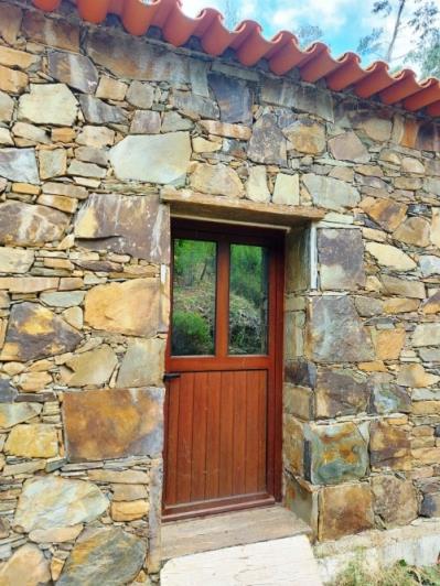 Image No.9-2 Bed Country House for sale