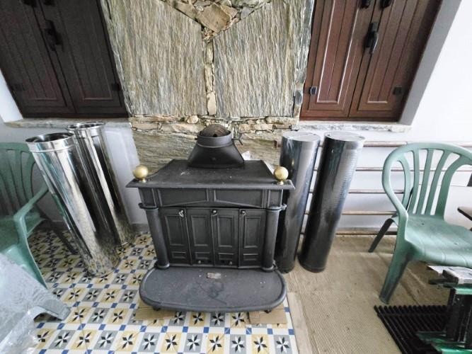 Image No.19-2 Bed Country House for sale