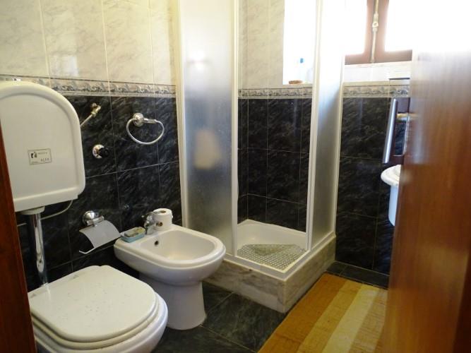 Image No.18-3 Bed Village House for sale