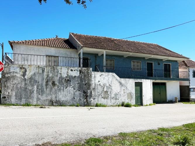 Image No.4-4 Bed Farmhouse for sale