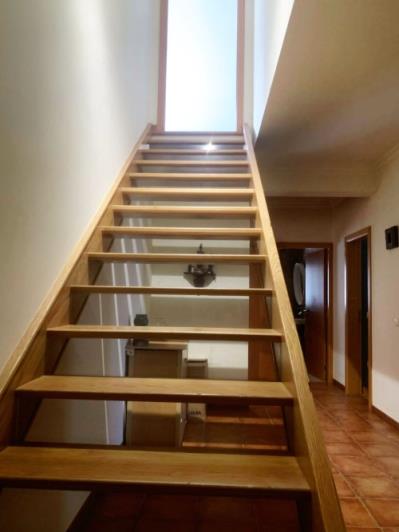 Image No.42-3 Bed House for sale