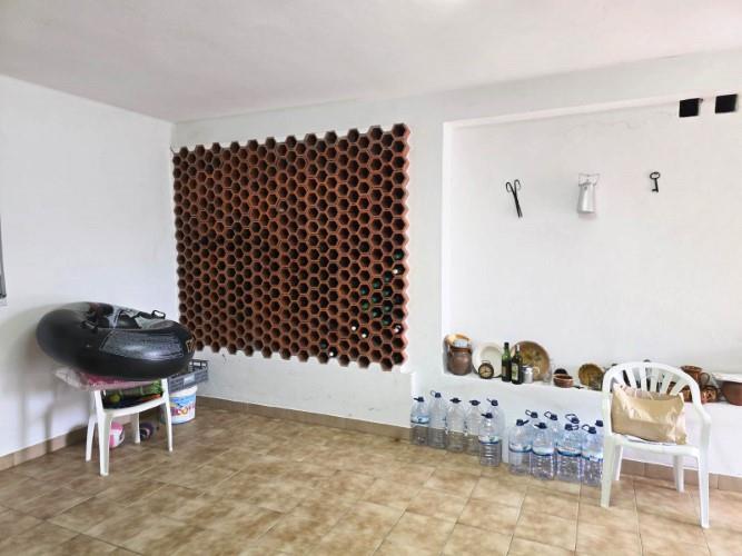 Image No.28-3 Bed Farmhouse for sale