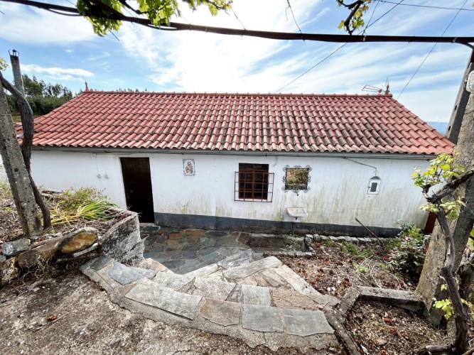 Image No.4-2 Bed Village House for sale