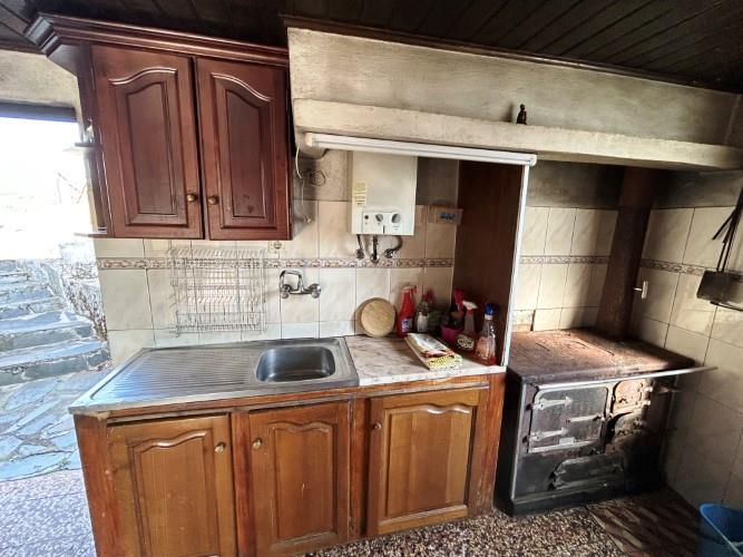 Image No.7-2 Bed Village House for sale