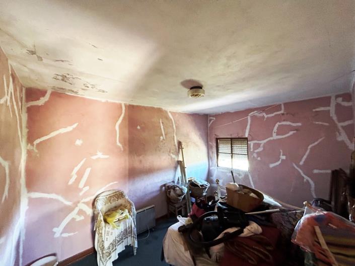 Image No.25-3 Bed Village House for sale