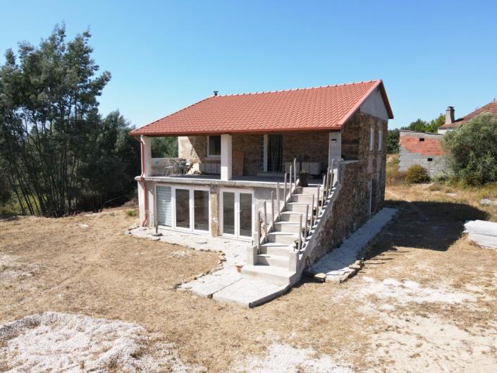 Image No.1-3 Bed House for sale