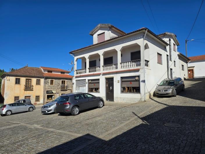 Image No.2-Maison de 4 chambres à vendre à Pedrógão Grande