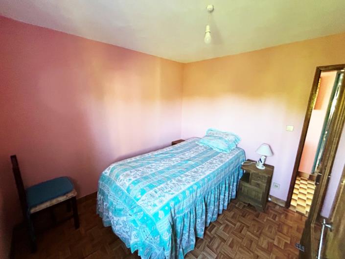 Image No.14-3 Bed Village House for sale