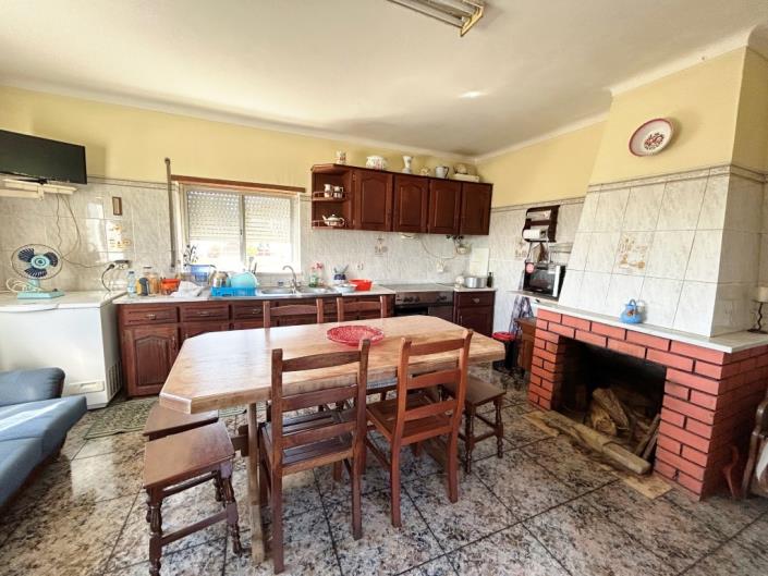 Image No.16-3 Bed Village House for sale