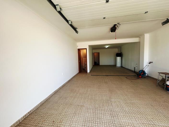 Image No.51-2 Bed Townhouse for sale