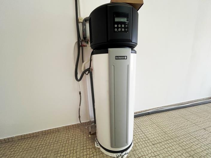 Image No.52-2 Bed Townhouse for sale