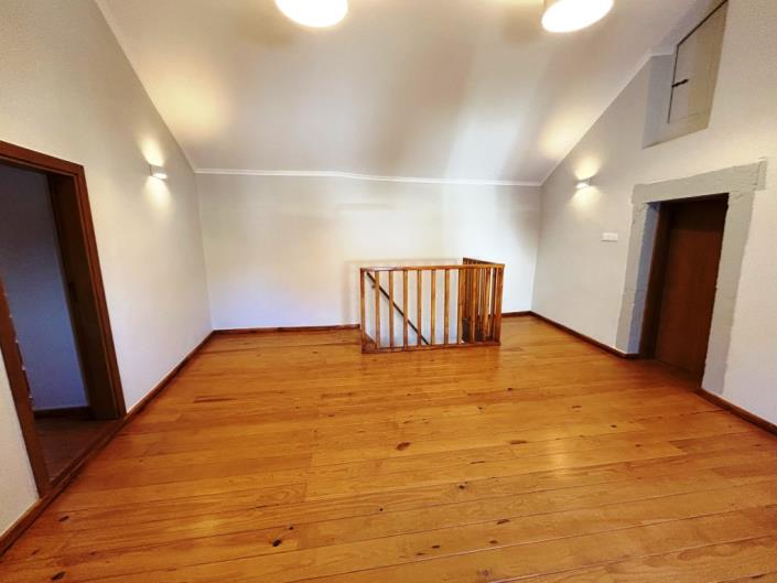 Image No.16-3 Bed Townhouse for sale