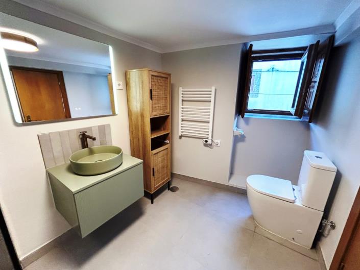 Image No.26-3 Bed Townhouse for sale