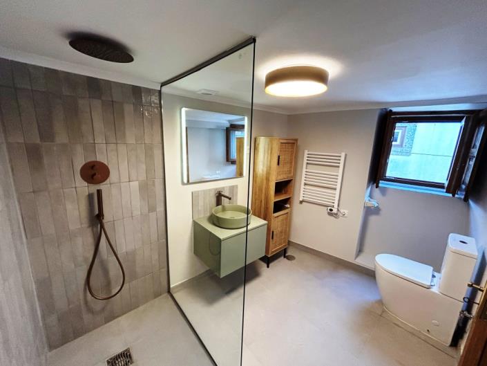 Image No.28-3 Bed Townhouse for sale