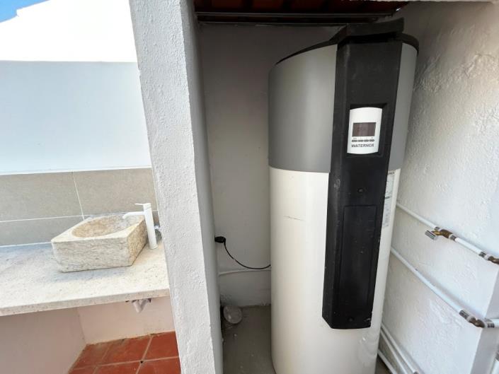 Image No.31-3 Bed Townhouse for sale