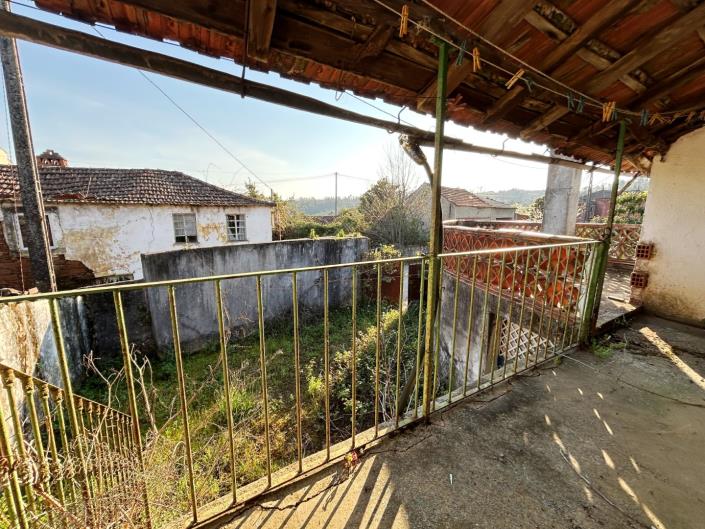 Image No.15-3 Bed Village House for sale