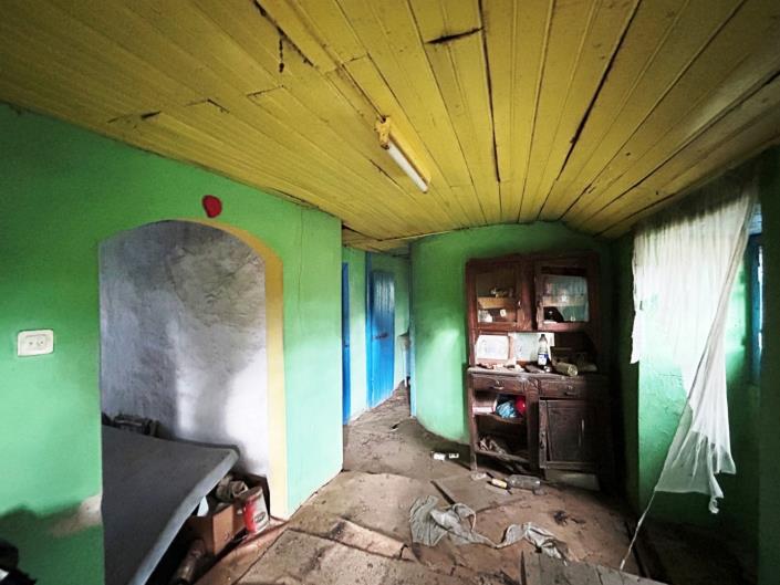 Image No.20-3 Bed Village House for sale