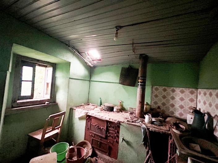 Image No.22-3 Bed Village House for sale