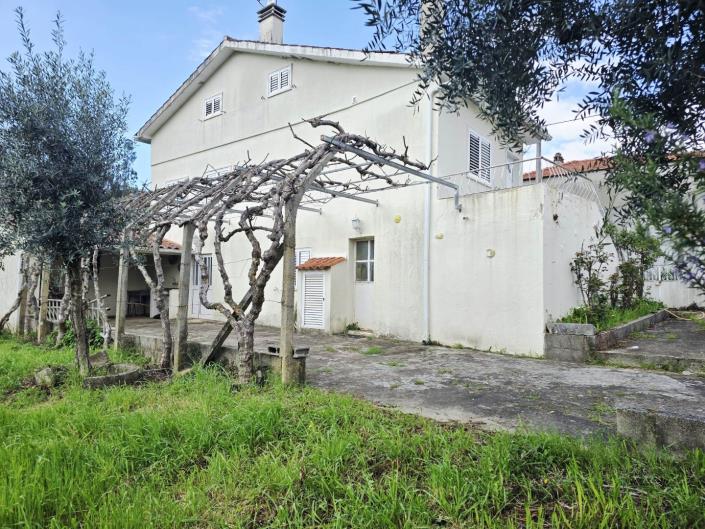 Image No.13-5 Bed House for sale