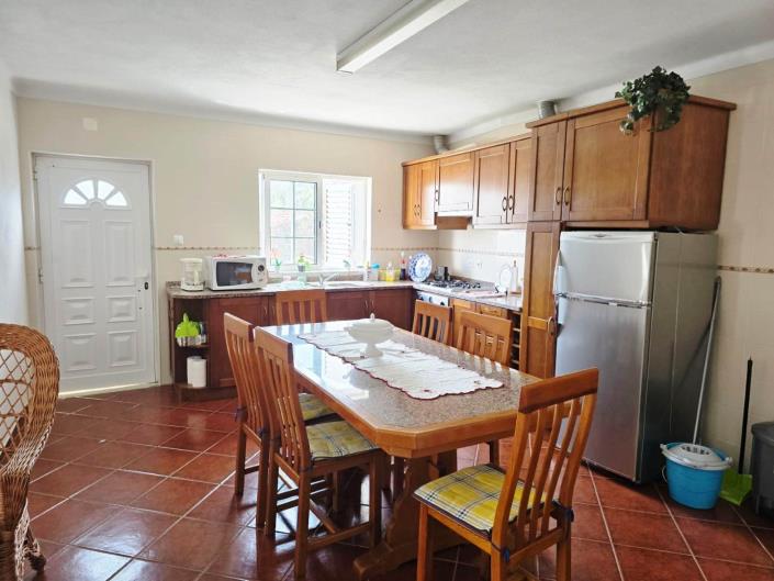 Image No.20-5 Bed House for sale