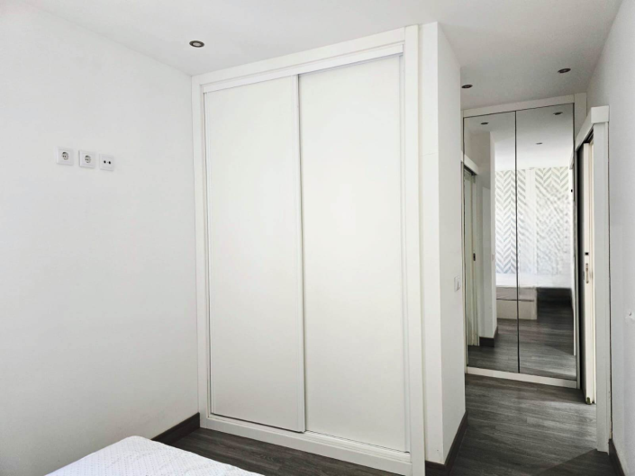 Image No.18-2 Bed House for sale