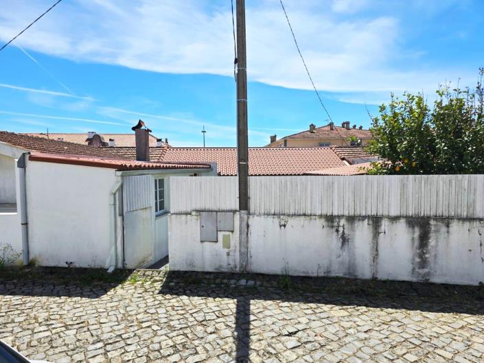 Image No.35-2 Bed House for sale