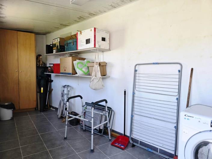 Image No.36-2 Bed House for sale