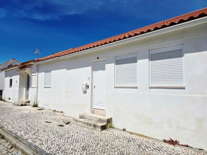 Image No.40-2 Bed House for sale