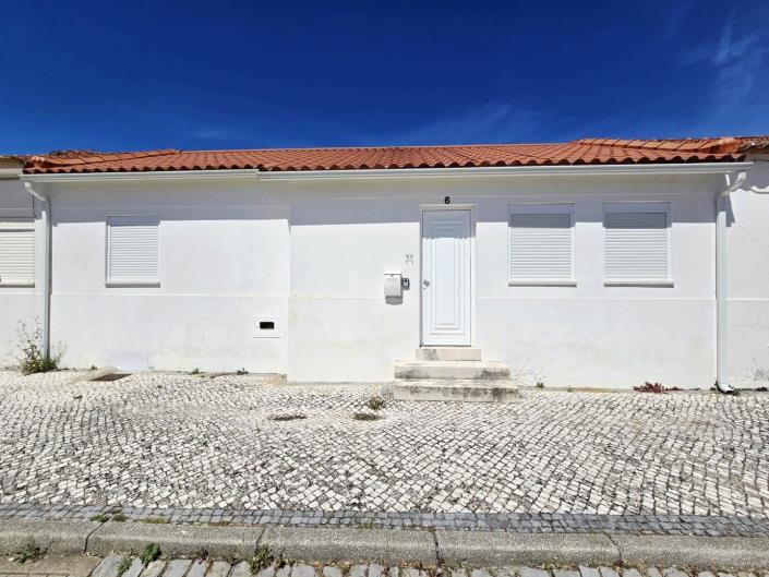 Image No.43-2 Bed House for sale