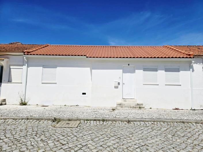 Image No.42-2 Bed House for sale