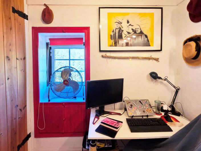 Image No.17-2 Bed Village House for sale