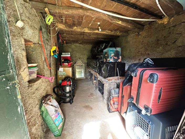 Image No.31-2 Bed Village House for sale