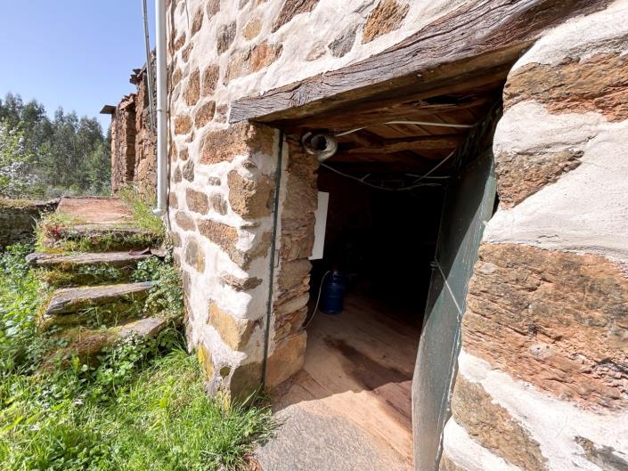 Image No.30-2 Bed Village House for sale