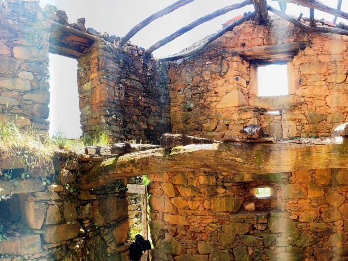 Image No.32-2 Bed Village House for sale