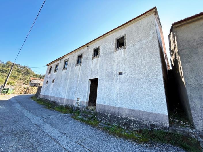 Image No.3-6 Bed House for sale