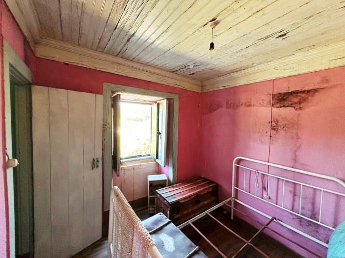 Image No.11-6 Bed House for sale