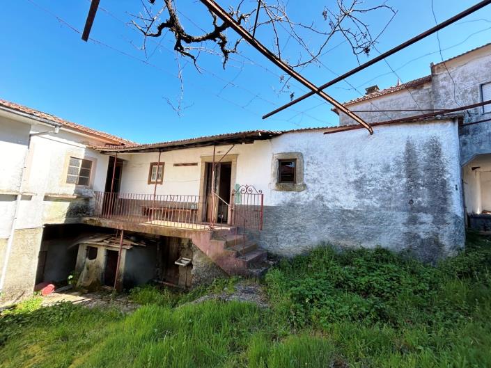 Image No.20-6 Bed House for sale